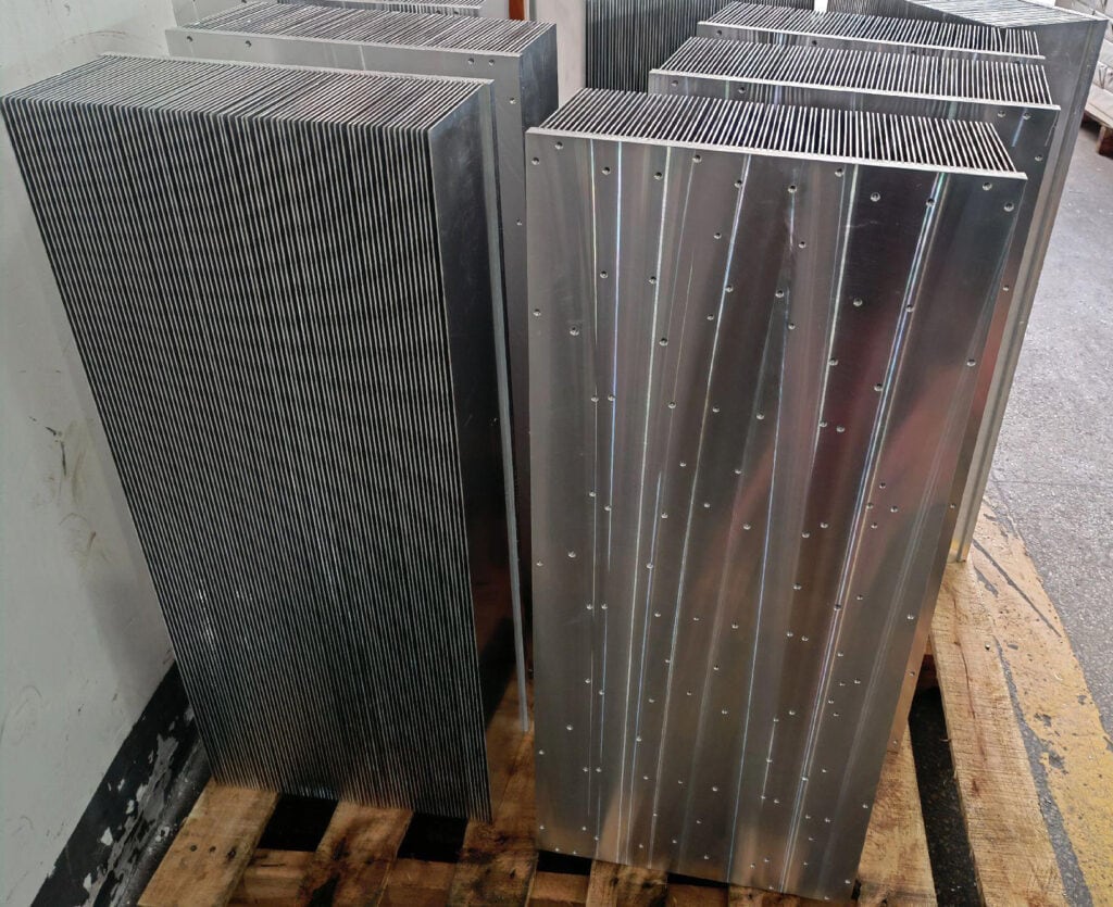Aluminum Bonded Heat Sinks Placed in Pallet