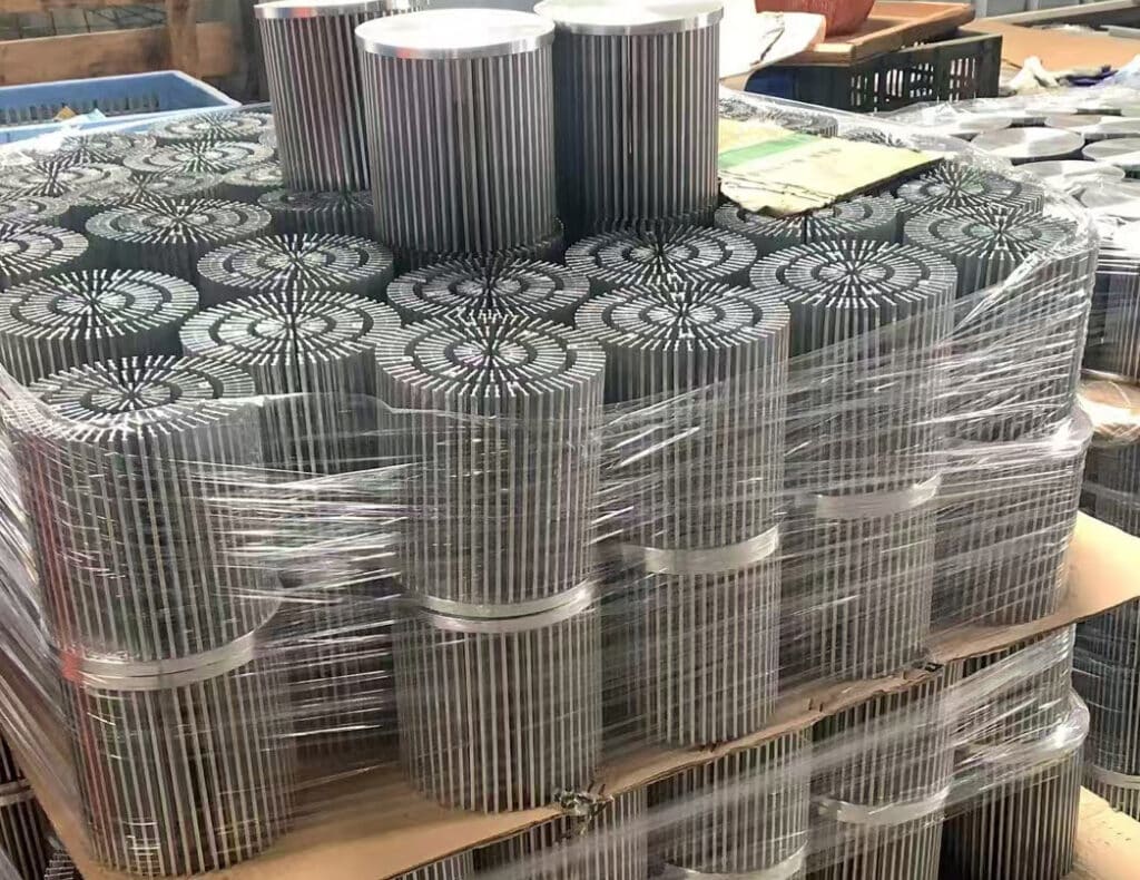 Forged Heat Sinks Placed in Pallet