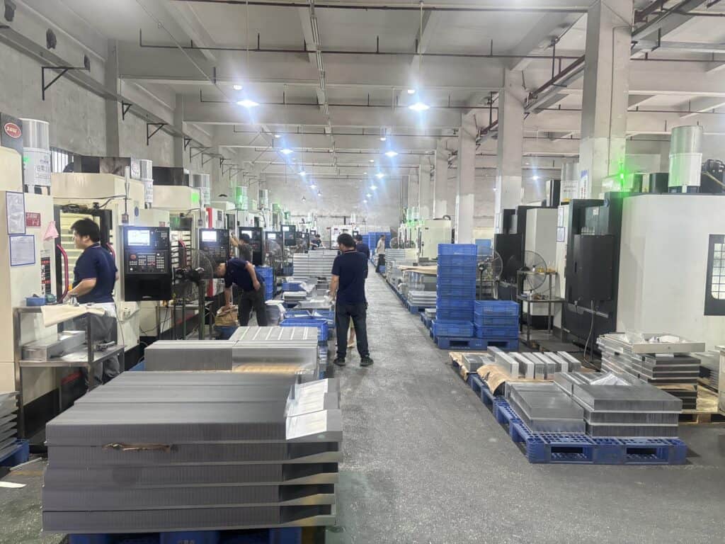 Aluminum Heat Sinks CNC Machining Workshop