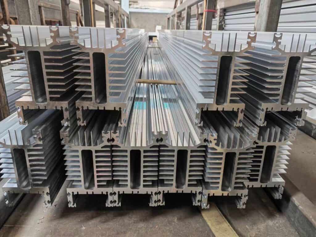 Extruded Aluminum Heat Sink Profiles
